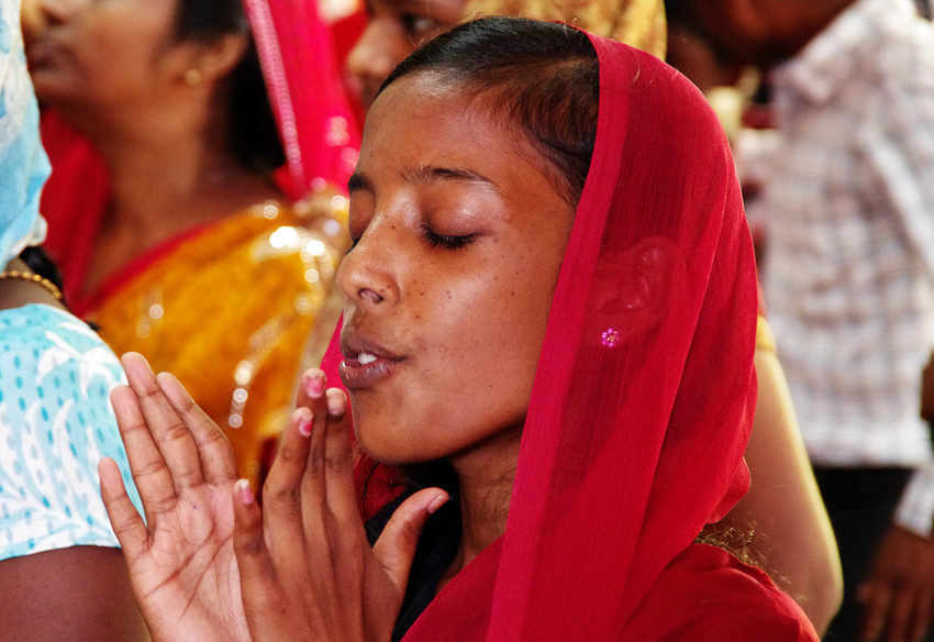 Harvest Bible Chapel, India, Woman,