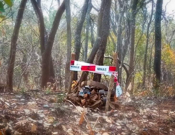 Landmine warning near a road in Angola